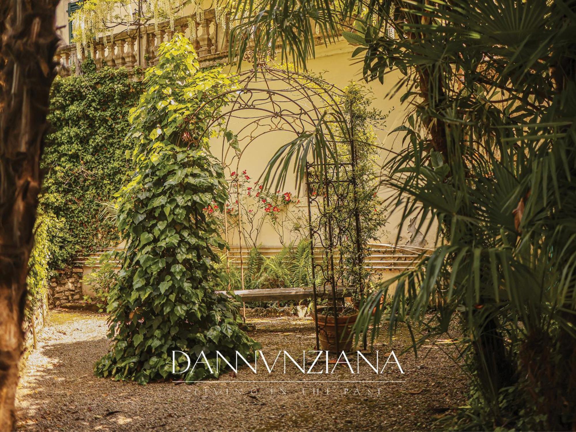 Dannunziana With Shared Pool - Salo - Garda Lake サン・フェリーチェ・デル・ベナーコ エクステリア 写真